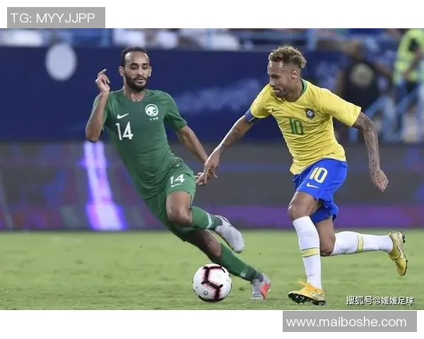 巴西足球明星齐聚一堂共同观赛分享激情与荣耀